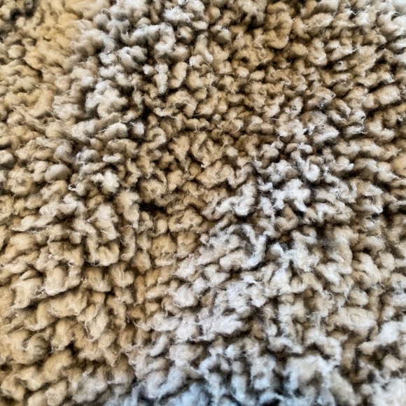 NWOT VS PINK Cropped Sherpa Half Zip - Picture 9 of 10